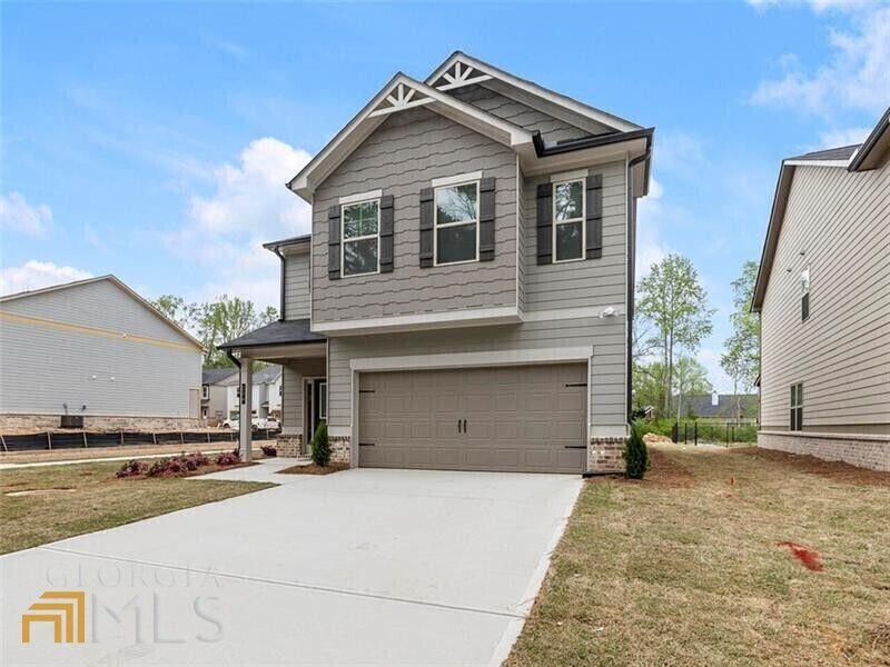 394 Greenleaf Ct NW in Lilburn, GA - Building Photo