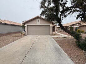 9949 E Diamond Ave in Mesa, AZ - Building Photo