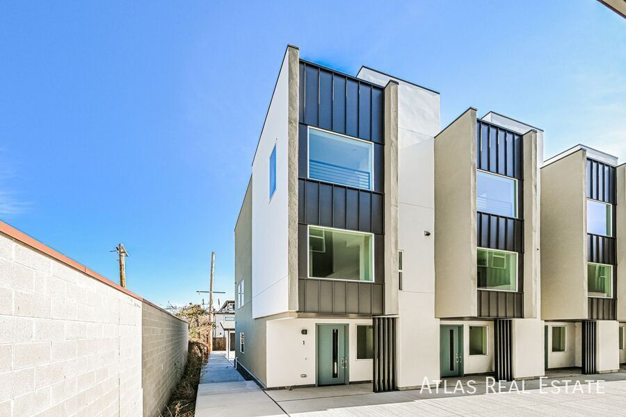 2640 S Delaware St in Denver, CO - Building Photo