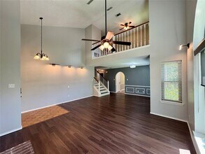 5922 Hillside Ln in Garland, TX - Building Photo - Building Photo