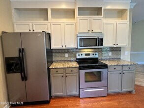 135 Bobwhite Cir in Cape Carteret, NC - Foto de edificio - Building Photo