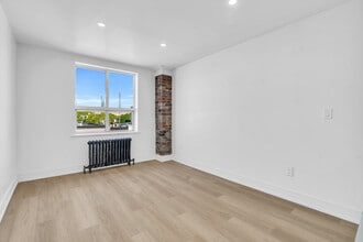 90 Carden St in Guelph, ON - Building Photo - Building Photo
