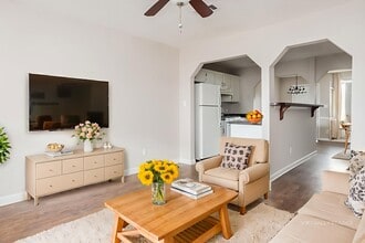 1402 N Hampton Dr in Hampton, GA - Building Photo - Building Photo