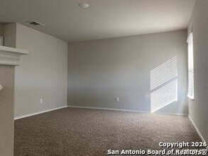 153 Antelope Dr in San Antonio, TX - Foto de edificio - Building Photo