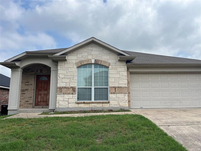 property at 1914 Rachel Ln