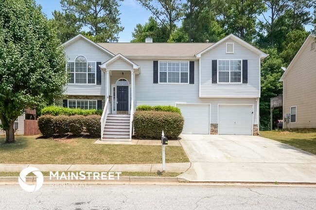 property at 1488 Buckingham Pl