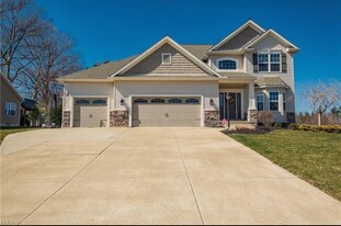 5027 Forbes Ave NW in Massillon, OH - Building Photo