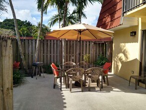 9991 NW 6th Ct in Plantation, FL - Building Photo - Building Photo