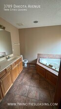 3789 Dakota Ave in Woodbury, MN - Building Photo - Building Photo