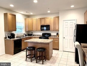 3788 Bedford Dr in North Beach, MD - Building Photo - Building Photo