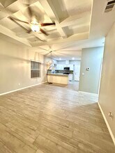 4904 N Winona Dr in Pharr, TX - Foto de edificio - Building Photo