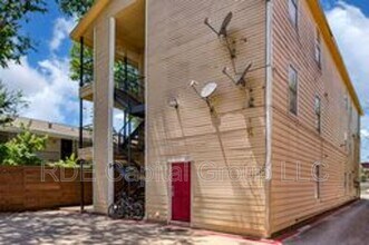 4718 Eastside Ave in Dallas, TX - Foto de edificio - Building Photo