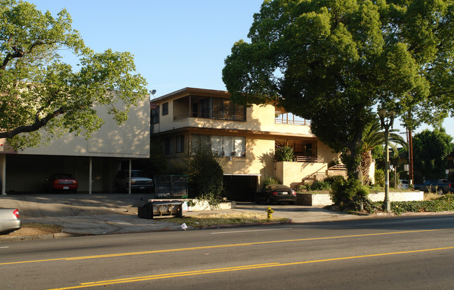 201 S Rampart Blvd in Los Angeles, CA - Building Photo - Building Photo