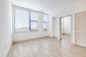 Derby in Phoenix, AZ - Foto de edificio - Interior Photo