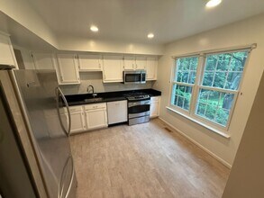 4623 Gemstone Terrace in Rockville, MD - Building Photo - Building Photo