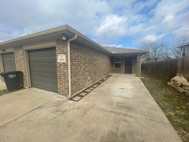 8032 Arbor Ave-Unit -8032 in Fort Worth, TX - Building Photo - Building Photo