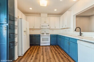 1419 New Haven Dr in Cary, IL - Building Photo - Building Photo