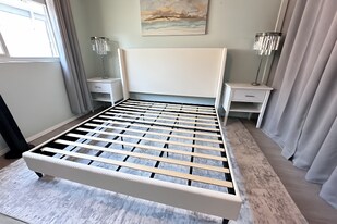 1139 E Ocean Blvd in Long Beach, CA - Building Photo