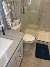 6140 Creek View Ridge in Minnetonka, MN - Foto de edificio - Building Photo