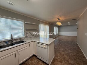 8709 Cherry Ln in Spokane, WA - Building Photo - Building Photo