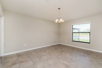 10114 Rose Petal Pl in Riverview, FL - Building Photo - Building Photo