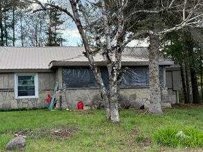 7216 S Berkley Ave in Onaway, MI - Building Photo - Building Photo