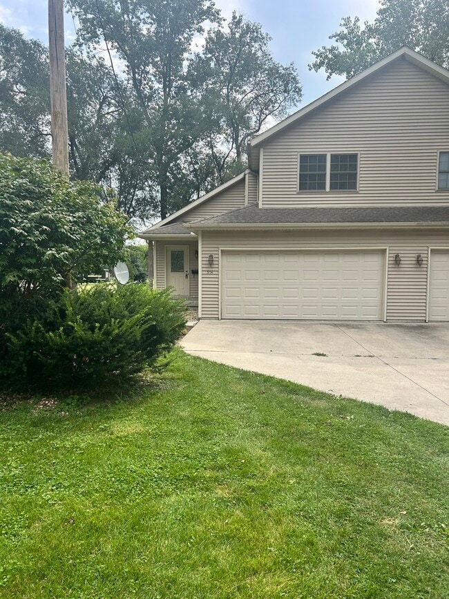 property at 914 Post St