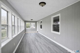 54 Litchfield Ave in Killingly, CT - Building Photo - Building Photo