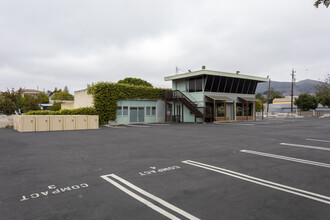 1185 Monterey St in San Luis Obispo, CA - Foto de edificio - Building Photo