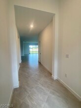 11211 Timber Creek Dr in Ft. Myers, FL - Building Photo - Building Photo