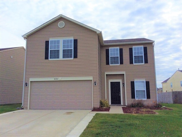8284 S Midnight Dr in Pendleton, IN - Building Photo