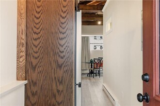 98 Kay St in Newport, RI - Building Photo - Building Photo