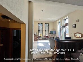 207 E Irving Ave in Oshkosh, WI - Building Photo - Building Photo