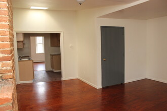 1824 Bolton St in Baltimore, MD - Building Photo - Building Photo