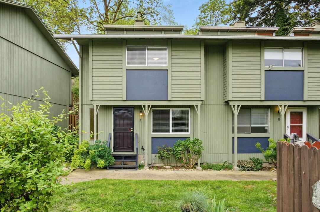 1721 NE 116th St in Vancouver, WA - Building Photo