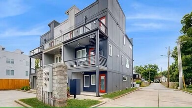 2410 Meharry Blvd in Nashville, TN - Building Photo - Building Photo