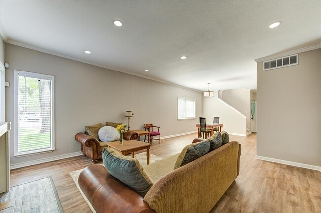 1602 Prairie Grove Dr in Houston, TX - Building Photo - Building Photo