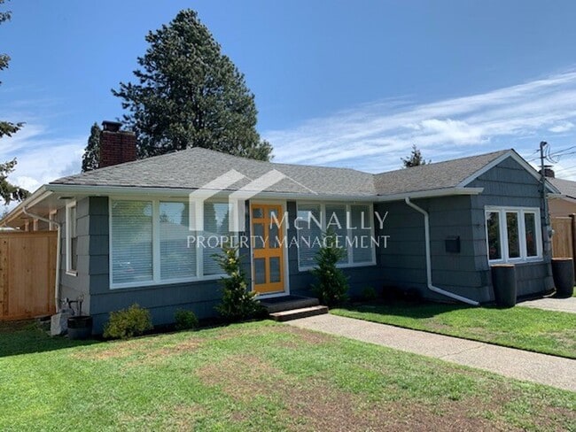 property at 2609 N Winnifred St