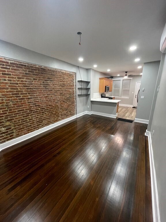 91 Florida St, Unit 1 in Boston, MA - Building Photo - Building Photo