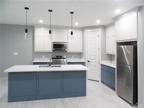 2009 New Combs Rd in Harlingen, TX - Building Photo - Building Photo