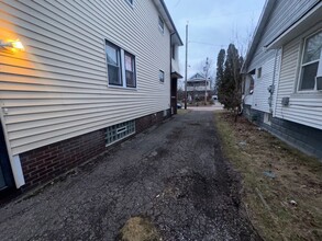 12713 Craven Ave in Cleveland, OH - Building Photo - Building Photo