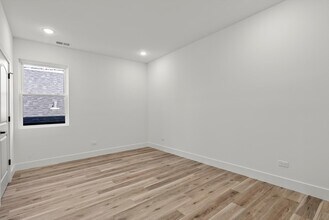 6538 S Rhodes Ave in Chicago, IL - Building Photo - Building Photo