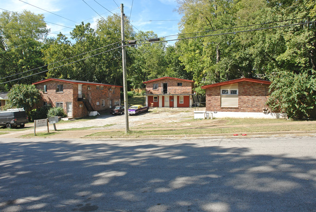 R-Court Apartments in Nashville, TN - Building Photo - Building Photo