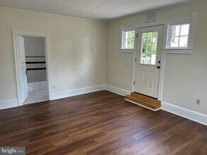 209 Grayling Ave in Narberth, PA - Building Photo - Building Photo