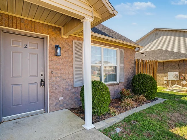 property at 3403 SW Victoria Pl