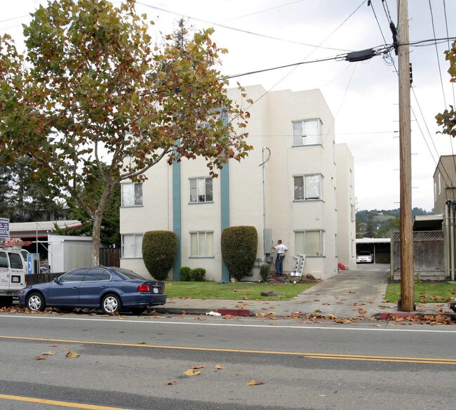 520 Bancroft Ave in San Leandro, CA - Building Photo - Building Photo