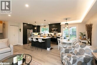 20 Ottaway Ave in Barrie, ON - Building Photo - Building Photo