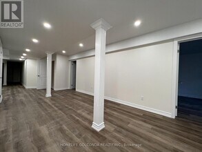 20 Amaretto Ct in Brampton, ON - Building Photo - Building Photo