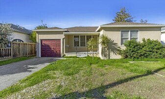 827 Chestnut St in Redwood City, CA - Building Photo