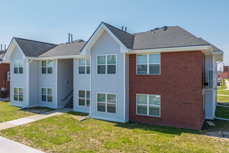 Manchester Place Apartments in Highland Park, MI - Building Photo - Building Photo